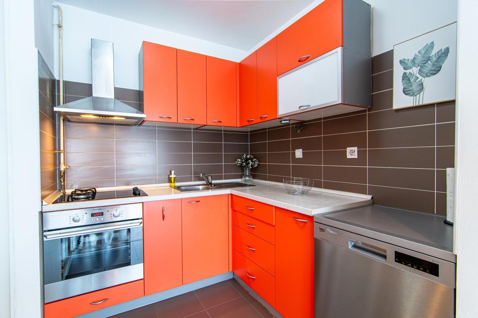 Flexible Selfcheckins 68 - - Garage - Loggia - New Apartment